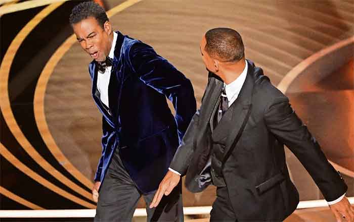 Chris Rock revela por qué no devolvió el golpe a Will Smith 1 CACHETADA