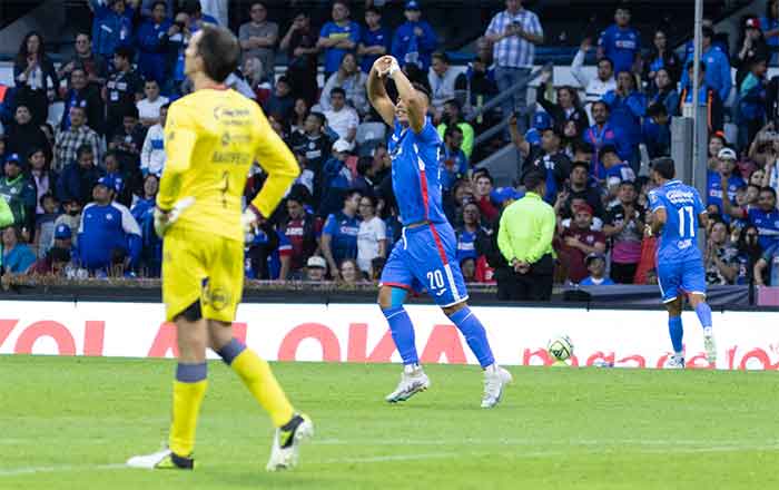 CRUZ-AZUL-4