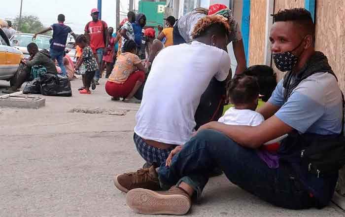 MIGRANTES