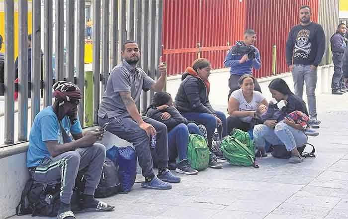 MIGRANTES