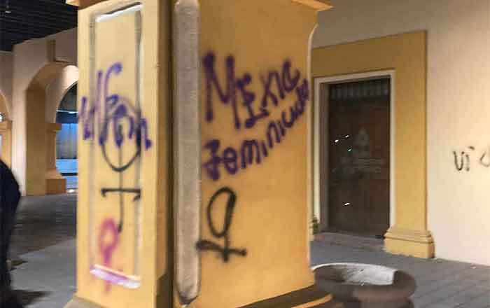 Surge el vandalismo en la marcha por el 8M en Monterrey 3 PINTA