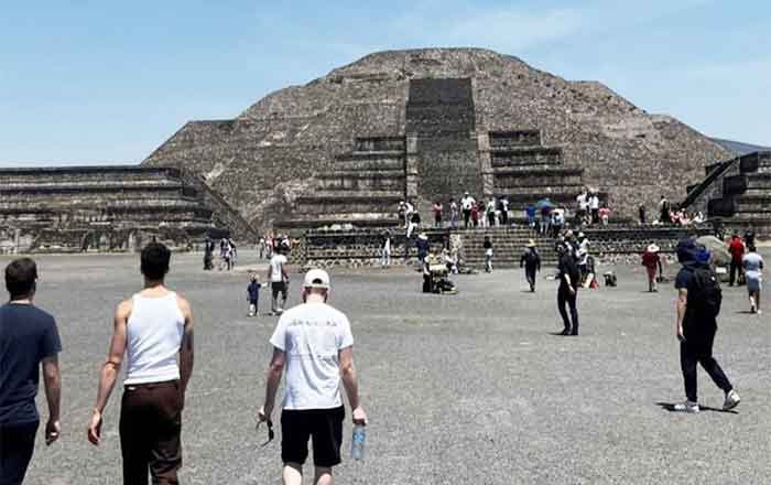 Shawn Mendes presume su visita a Teotihuacán 1 PIRAMIDE DEL SOL
