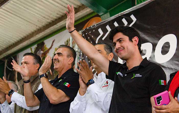 Apodaca beneficia a 3 mil jóvenes con asesorías para preparatorias 1 image00012