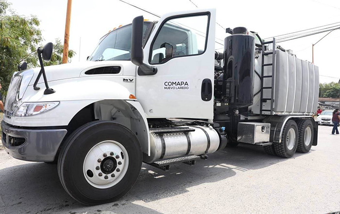 Recibe COMAPA de Nuevo Laredo camión para desazolve 3 337954627 736405441293653 5966055940547511276 n