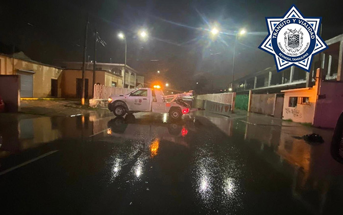 Caos vial y apagones por tormenta en Reynosa 2 338389029 249895750767647 7259891740254581865 n