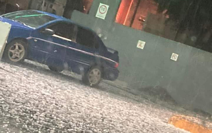 Granizada sorprende en Nuevo Laredo 2 340056756 155339740502652 6050206673874007739 n