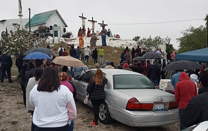 Escenifican en Reynosa la pasión y muerte de Jesucristo 5 340058634 237258072198440 4390700921673463090 n