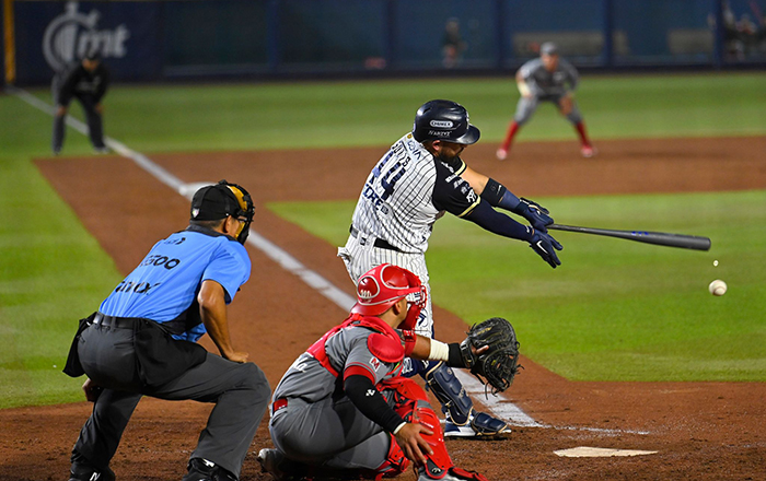Sultanes debuta en casa con victoria frente a Diablos 2 341532844 757876645879131 2678154932757841063 n