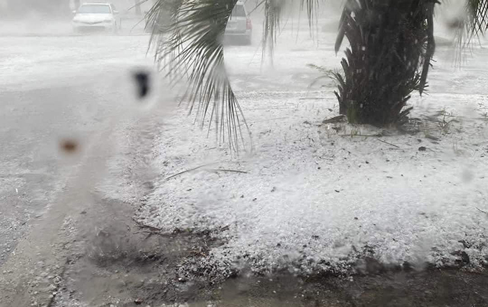 Pelotas de granizo se precipitan en Waco, Texas; el mal clima va a la frontera 2 343412007 1199913977382850 8543986299693640253 n