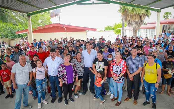 Lleva alcalde programa de becas a comunidades ejidales 1 ALCALDE 2 13