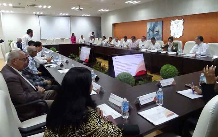 Encabeza CEAT reunión con diputados por el tema del agua 1 CEAT