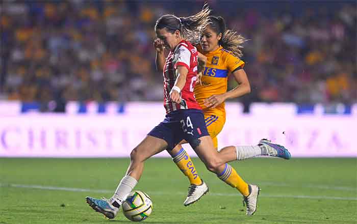 Tigres y Chivas femenil no se hacen daño en El Volcán 4 CHIVAS FEM 3