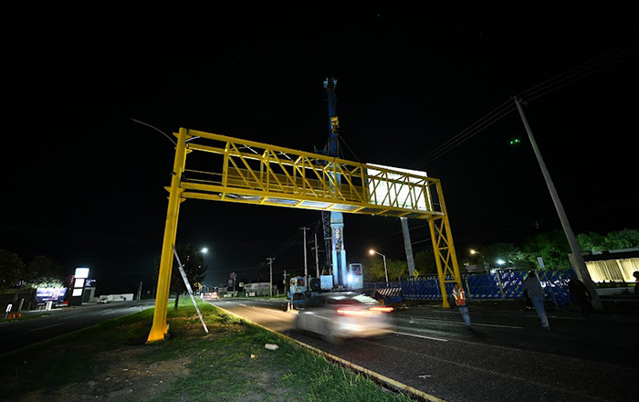Avanza instalación de puente peatonal en Las Jaras 2 PEATONAL LAS JARAS 3