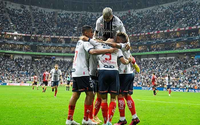Rayados continúa con el sueño: golea 4-0 a Xolos 1 RAYADOS