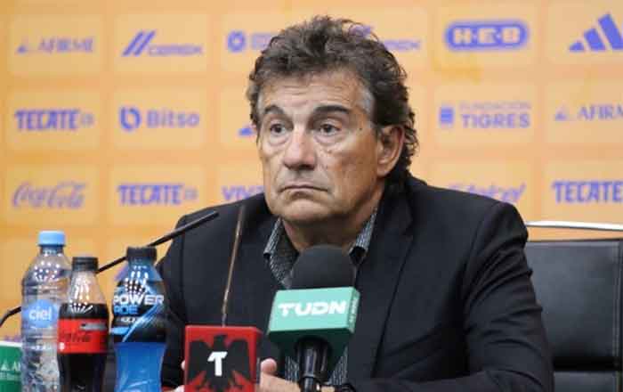 Hay limpia en Mazatlán: Se van Romano y 10 jugadores 1 ROMANO