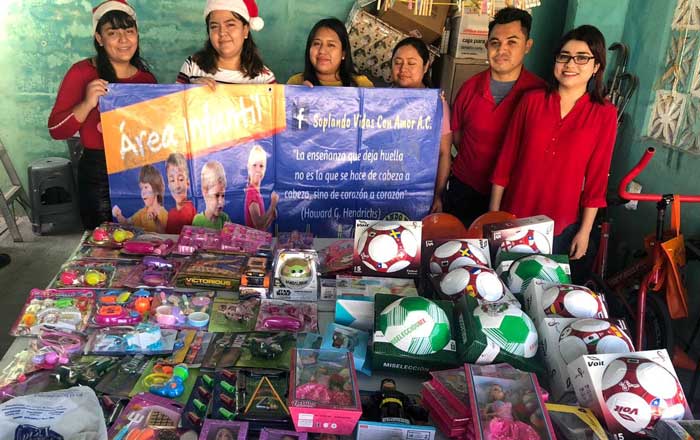 Convocan a donar juguetes para festejar a niños en su día 1 jug