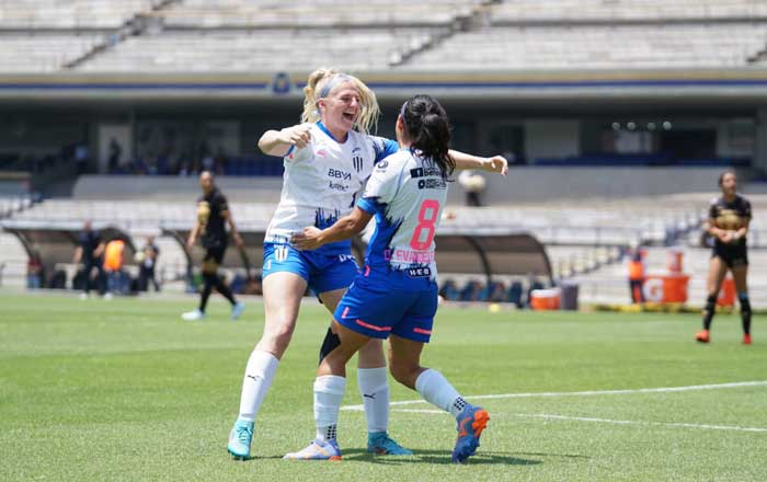En su casa, Pumas le roba la victoria a Rayadas 3 rayadasss