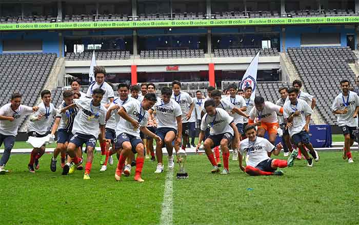 Se coronan Rayados Sub-18 en el BBVA 8 2 RAYADOS SUB 18