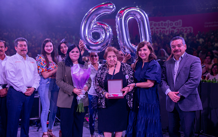 Reconoce gobierno de Guadalupe a 465 maestros 2 3 3 1