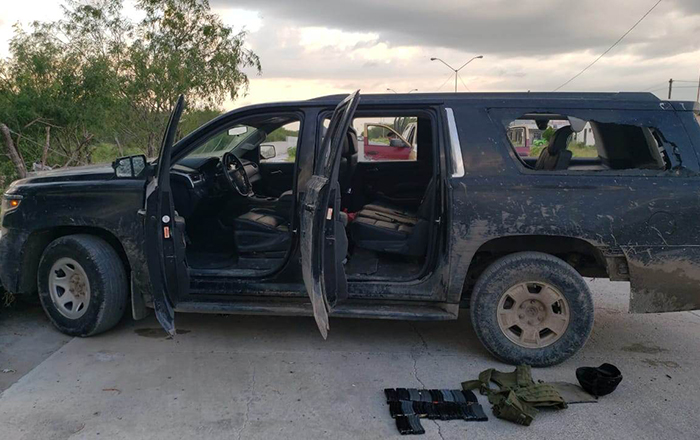 Abandonan dos vehículos en brechas 1 350329493 270594025328175 2970189828573878077 n