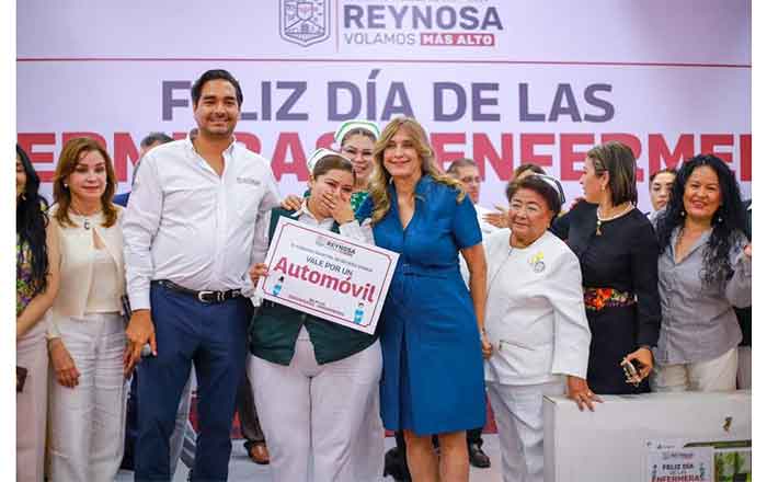 Enfermeras ejemplo de vida: Carlos Peña Ortiz 1 ALCALDE 2 19
