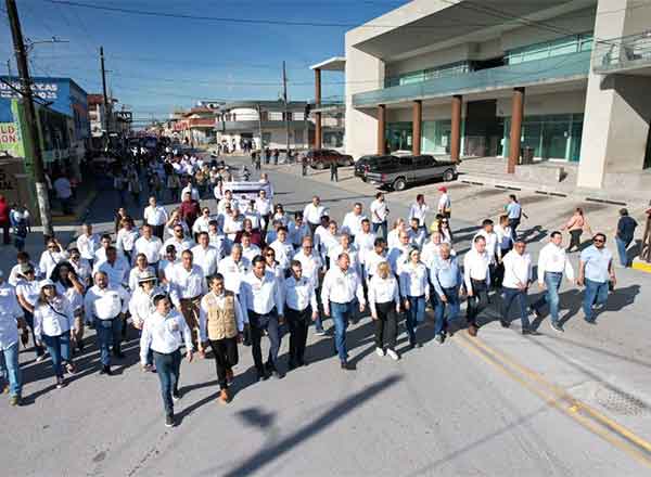 Alcalde de Reynosa, presente en el Desfile del Día del Trabajo 1 ALCALDE 2