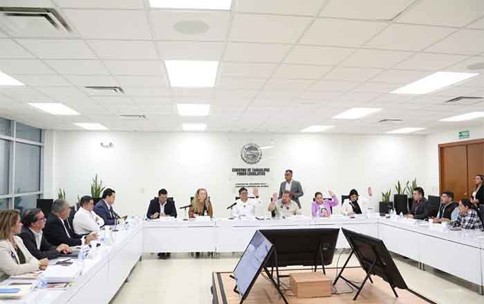 AUDITORES
