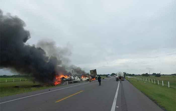 Suben a 13 las víctimas de accidente en carretera 1 CHOQUE 4