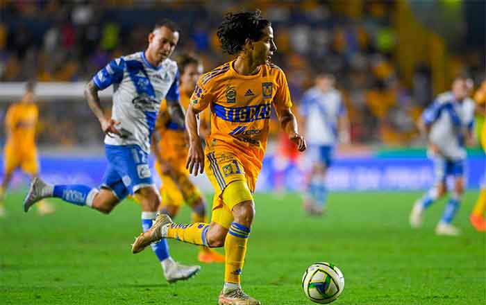 Tigres está en cuartos; vence a Puebla con gol de Córdova 1 LAINEZ
