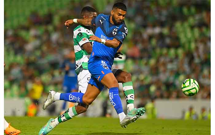 Rayados sale vivo de Torreón con empate de 0-0 2 RAYADOS 2