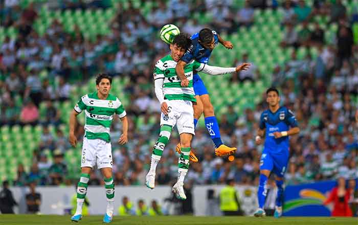 Santos Laguna y Disney ponen punto final a la disputa 1 SANTOS 2