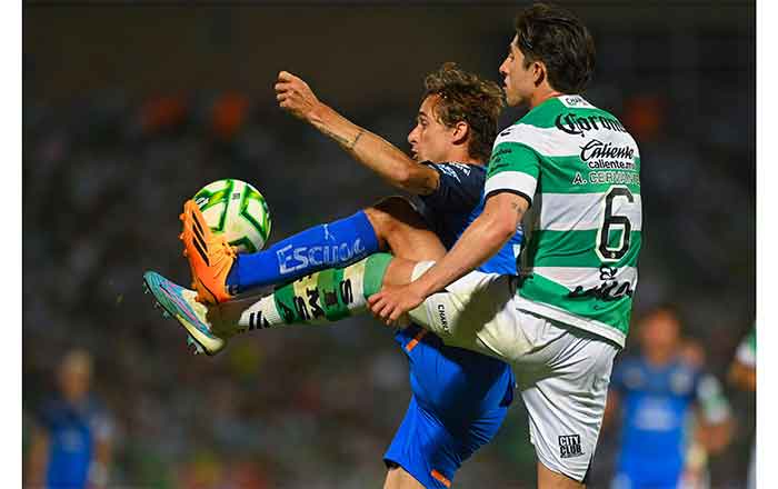 Rayados sale vivo de Torreón con empate de 0-0 3 SANTOS