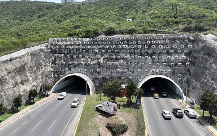 TUNEL-LOMA-LARGA