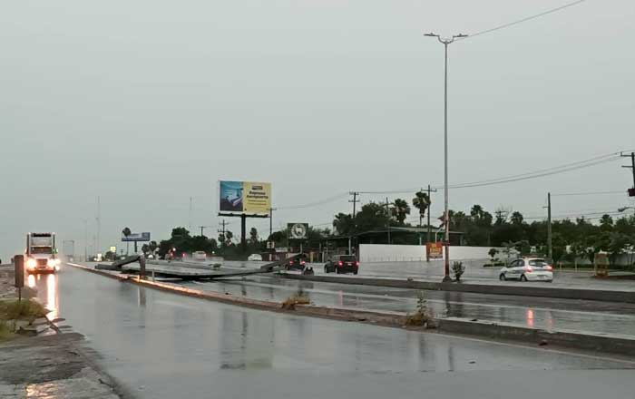 Encharcamientos y la caída de estructura metálica por tormenta 1 dsfs 1