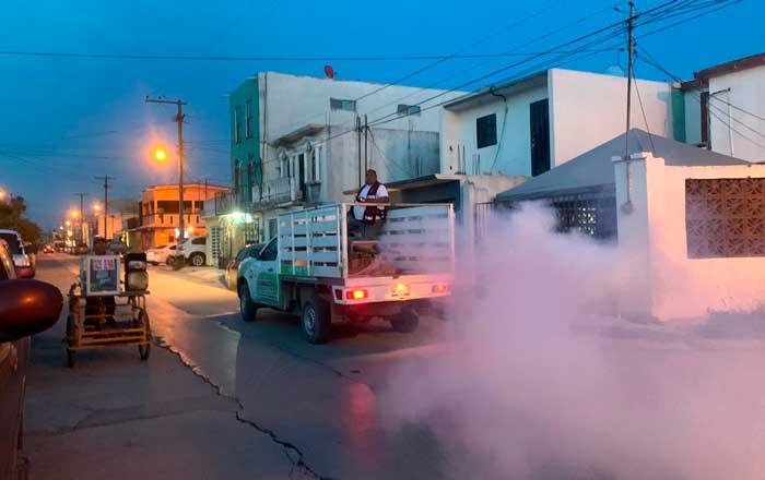 Anuncia Mario López intensa fumigación en colonias y área rural de Matamoros 1 fafd