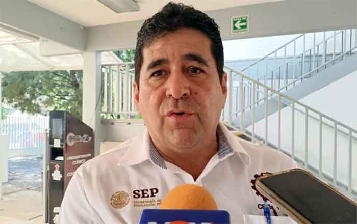 Realizan campaña contra adicciones para chavos de prepa 1 HUMBERTO SALVADOR