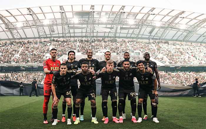 León vence 1-0 a Los Ángeles y es campeón de Concacaf 1 LOS ANGELES FC