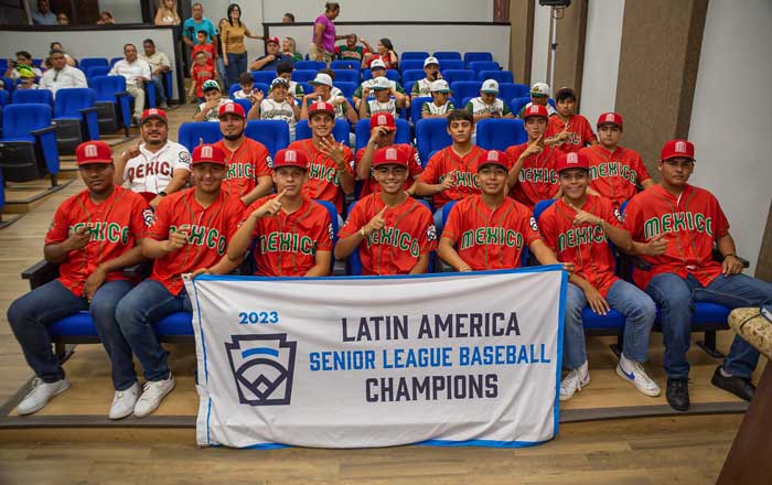 Reconocen a los peloteritos Campeones Latinoamericanos de la Matamoros A.C. 2 ffs