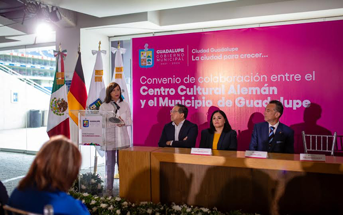 Adoptan jóvenes de Guadalupe apoyo de lengua alemana 2 0 2