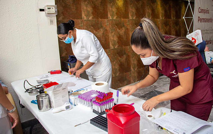 Destaca participación de la UAT en campaña de donación altruista de sangre 3 355055718 600590528809199 6527084528107872393 n