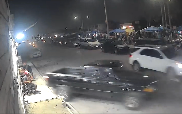 Se impacta contra negocio y atropella a un niño en Matamoros 1 361673382 244603748339379 4842629070211213726 n