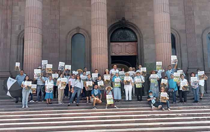 Al grito de ‘Viva Cristo Rey,’ marchan contra despenalización del aborto en NL 2 ABORTO 3