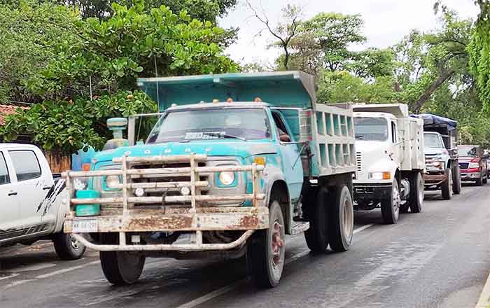 CAMIONEROS