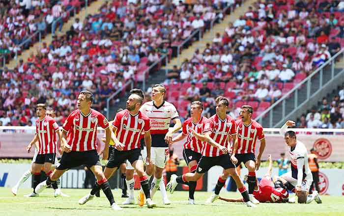 CHIVAS