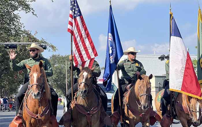 Participan mascotas en tradicional desfile del 4 de julio en McAllen 5 DESFILE