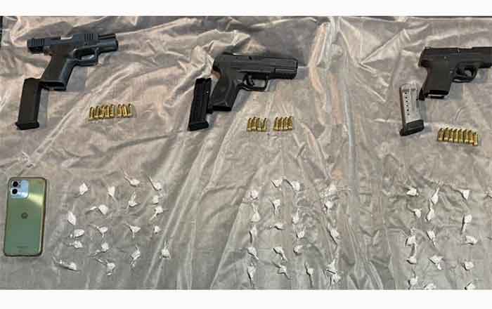 Aprehende Fuerza Civil a 4 con armas y drogas en Monterrey 1 DROGAS 3