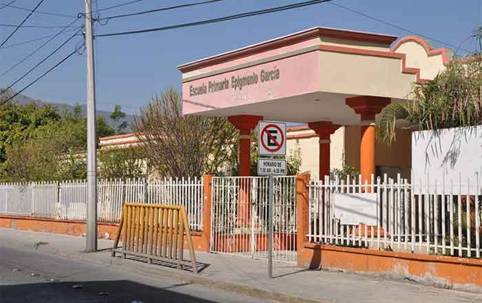 ESCUELAS
