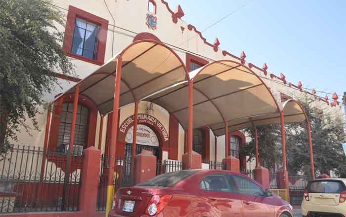 ESCUELAS
