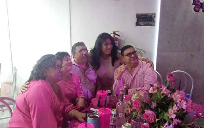 Festejan reynosenses al estilo Barbie 6 FOTO 6