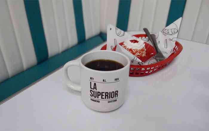 Está la Panadería ‘La Superior’ a la vuelta de los 100 años 2 SUPERIOR 3